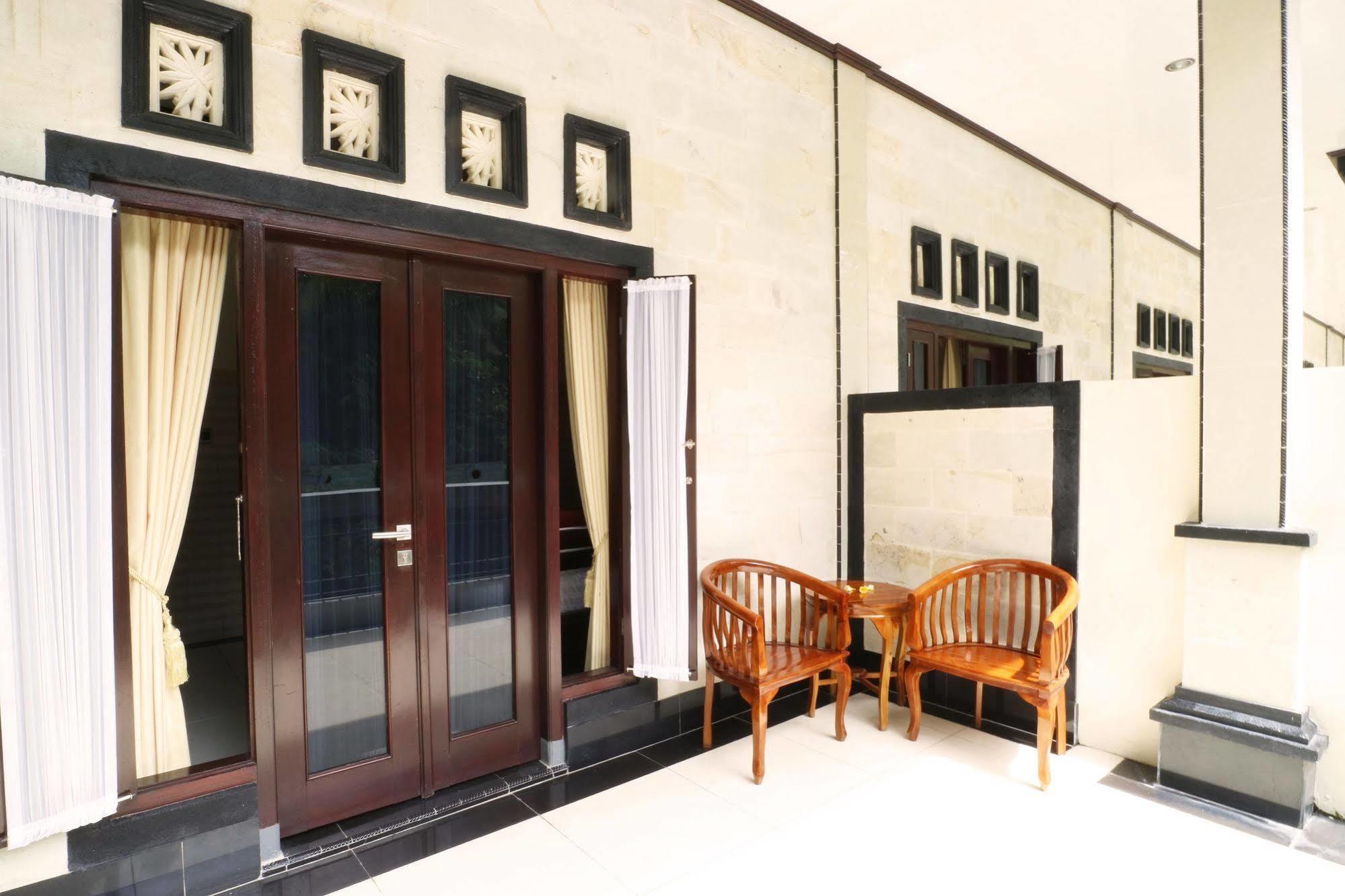 Oyo 91925 Ijo Eco Lodge Hotel Mengwi Εξωτερικό φωτογραφία